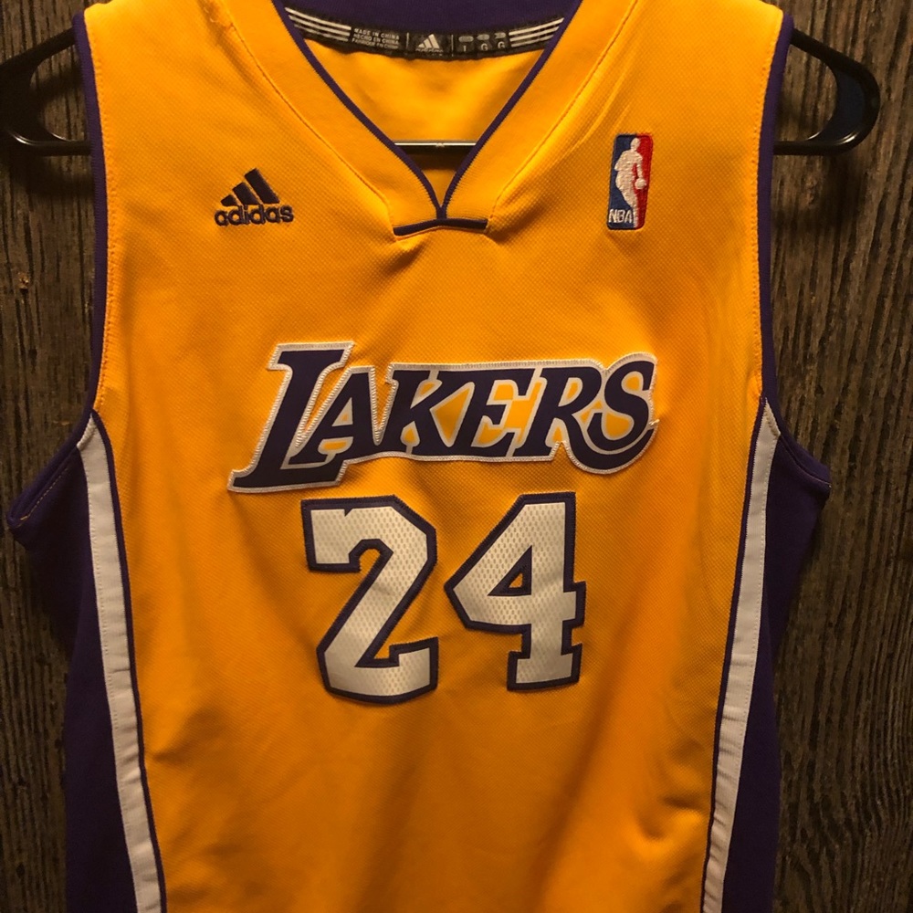 LA Lakers Kobe Bryant jersey